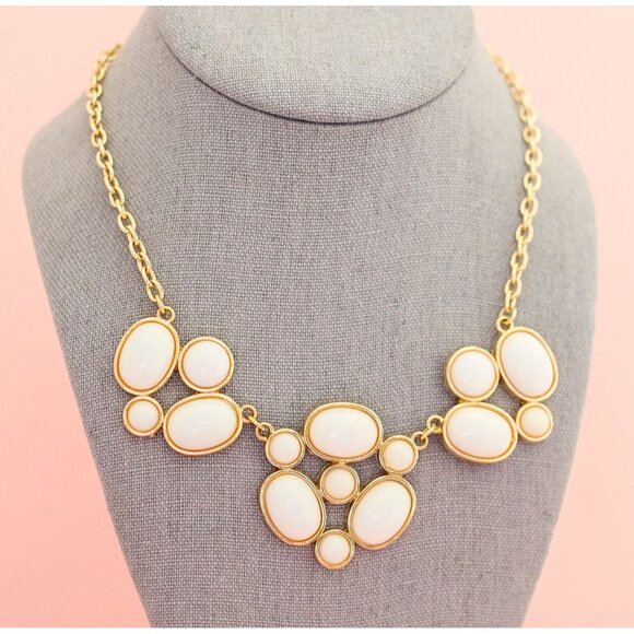 Vintage Heavenly Stones Bib Necklace | 18 inch | H19 - Picture 3 of 4